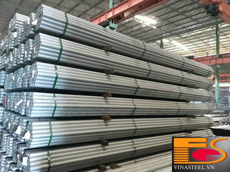thep-ong-han-ma-kem-nhung-nong-vinasteel-vn_ thep ong han ma kem nhung nong Vinasteel vn