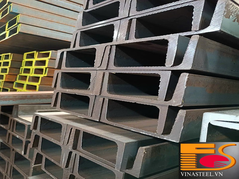 thép hình U220
